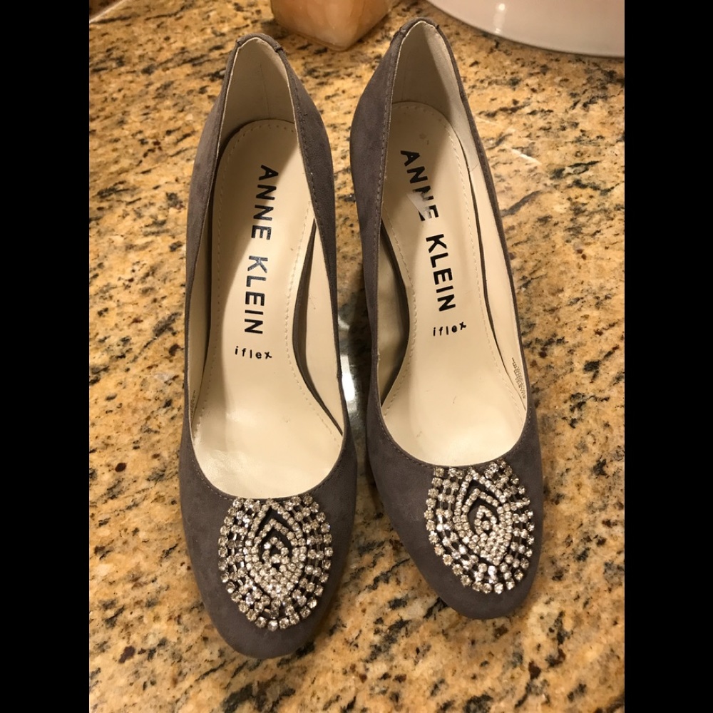 Anne Klein grey shoes